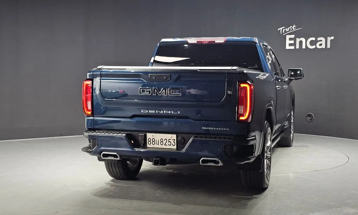GMC Sierra — фото 5
