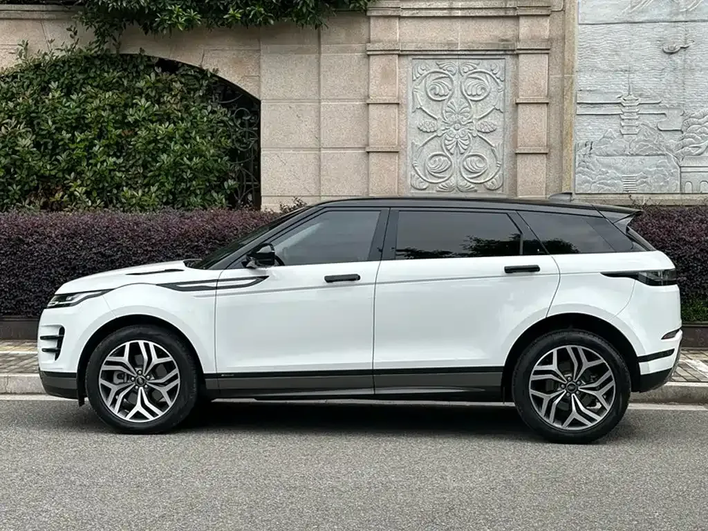 Land Rover Evoque — фото 6