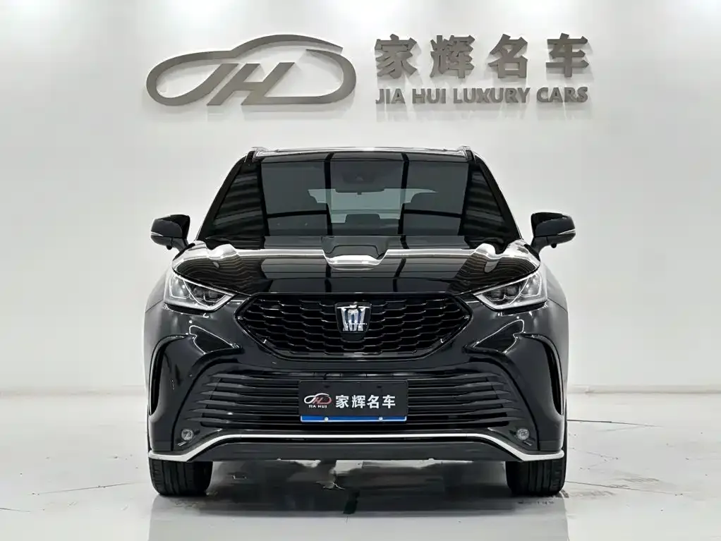 Toyota Crown Kluger 2024 из CN, фото 5