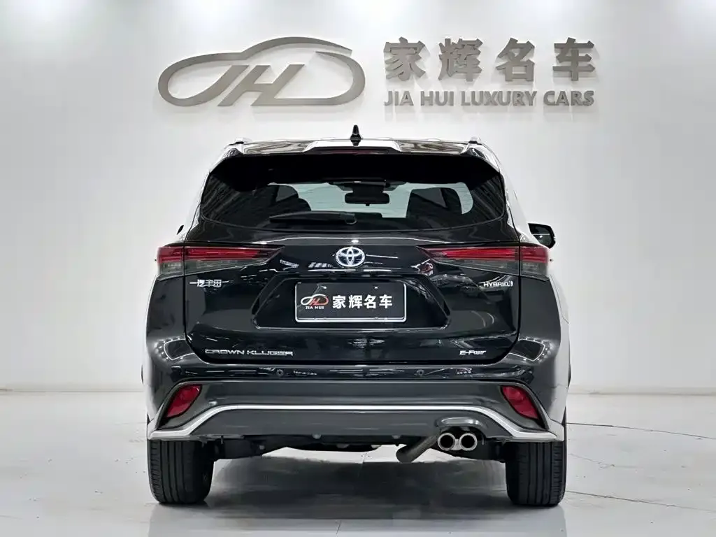 Toyota Crown Kluger 2024 из CN, фото 6