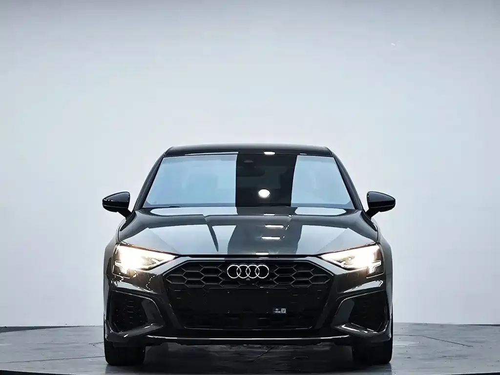 Audi A3 — фото 2