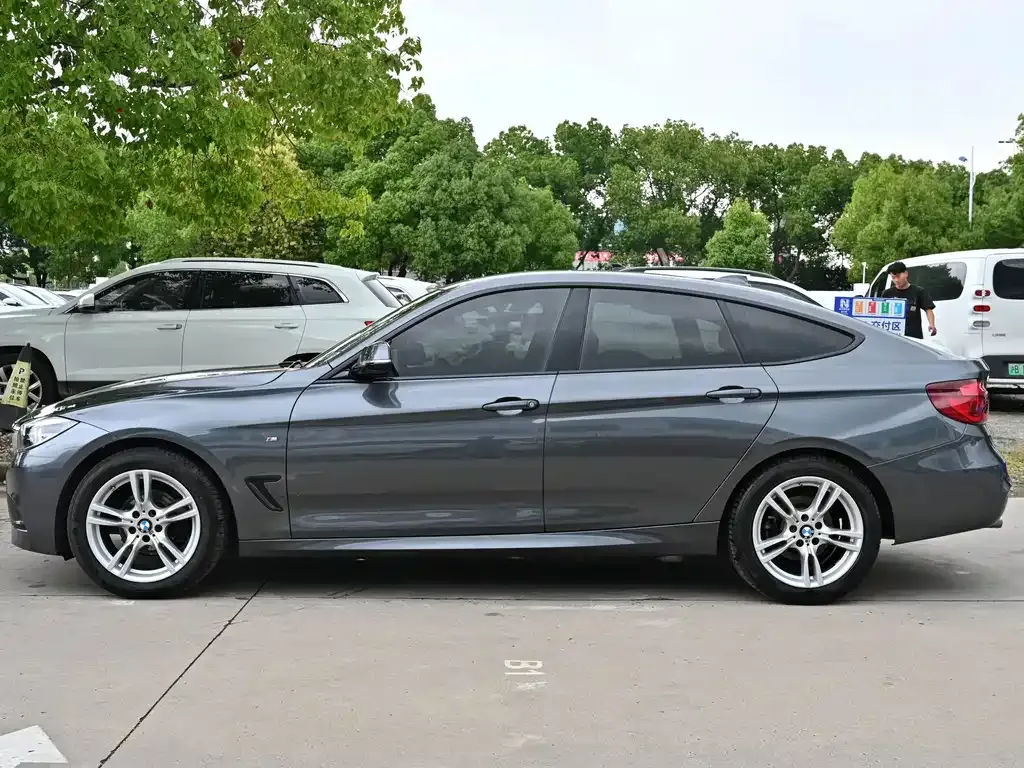 BMW 3 Series GT — фото 6
