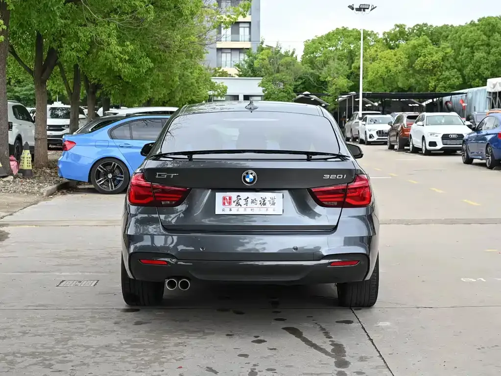 BMW 3 Series GT — фото 4