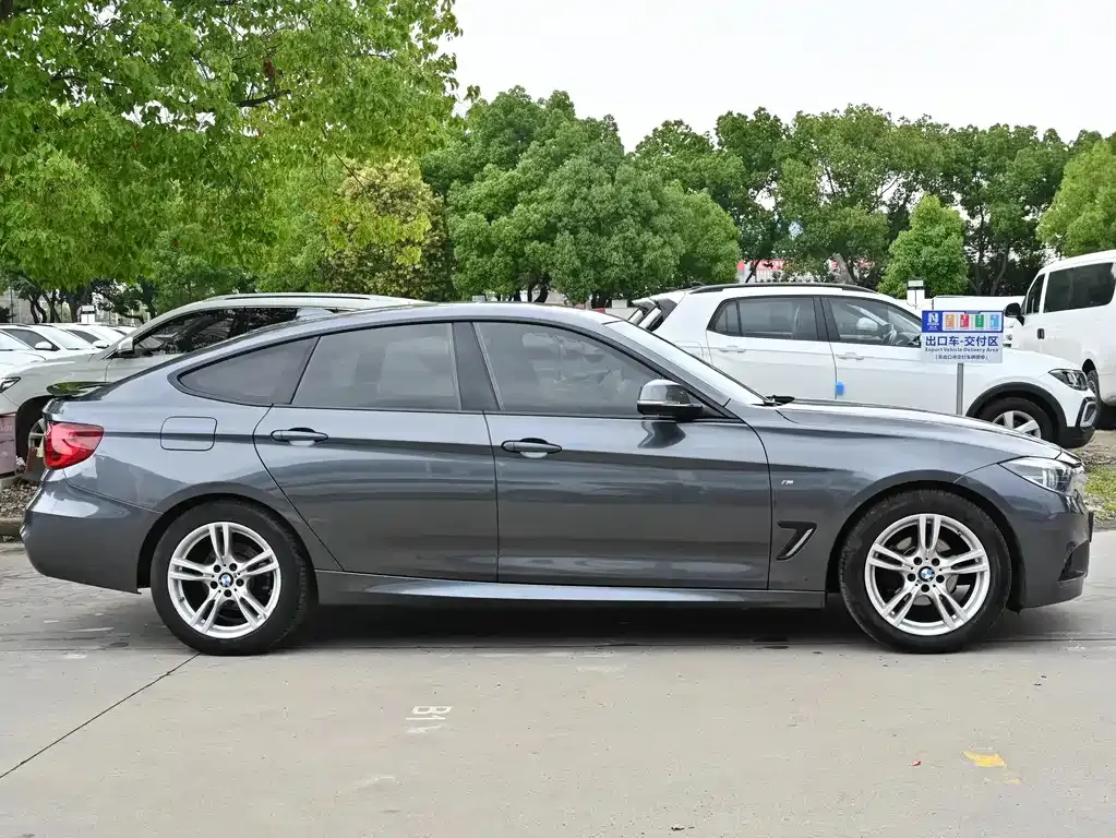 BMW 3 Series GT — фото 7