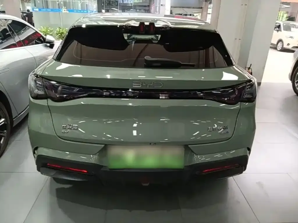 BYD Seal 06GT — фото 8