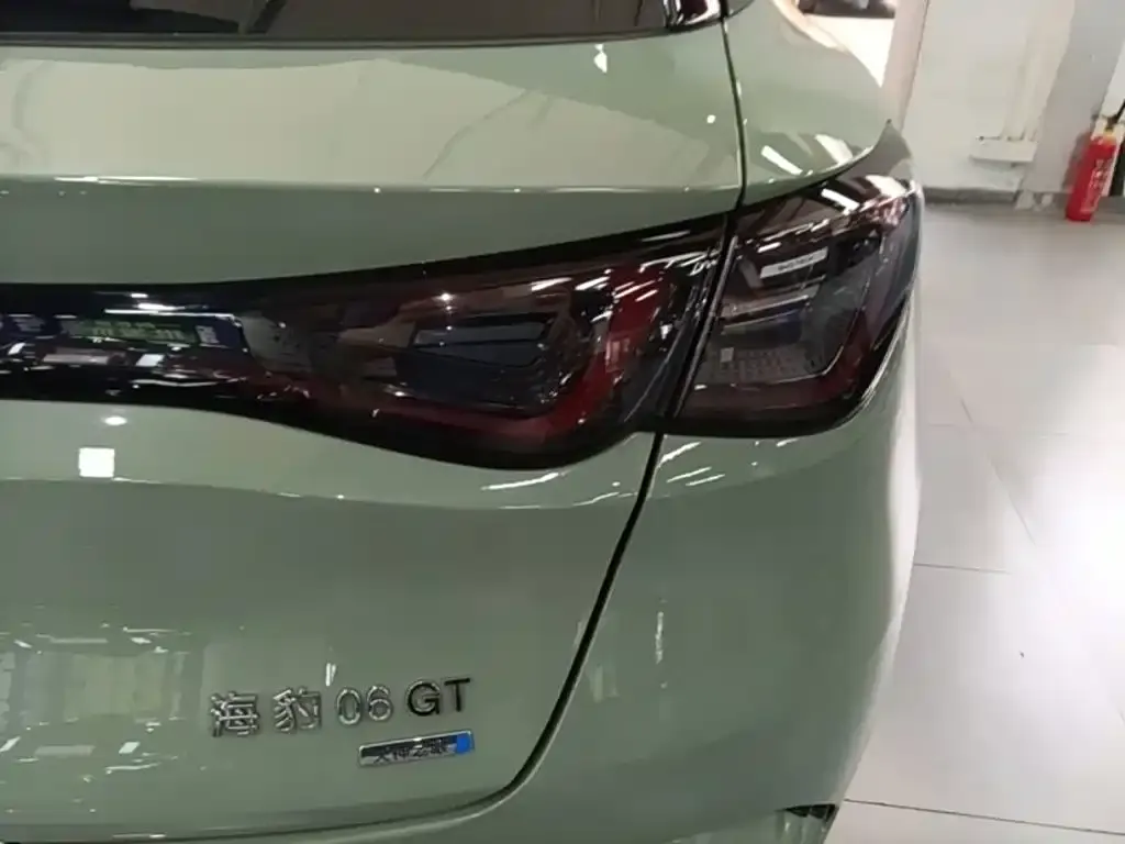 BYD Seal 06GT — фото 5