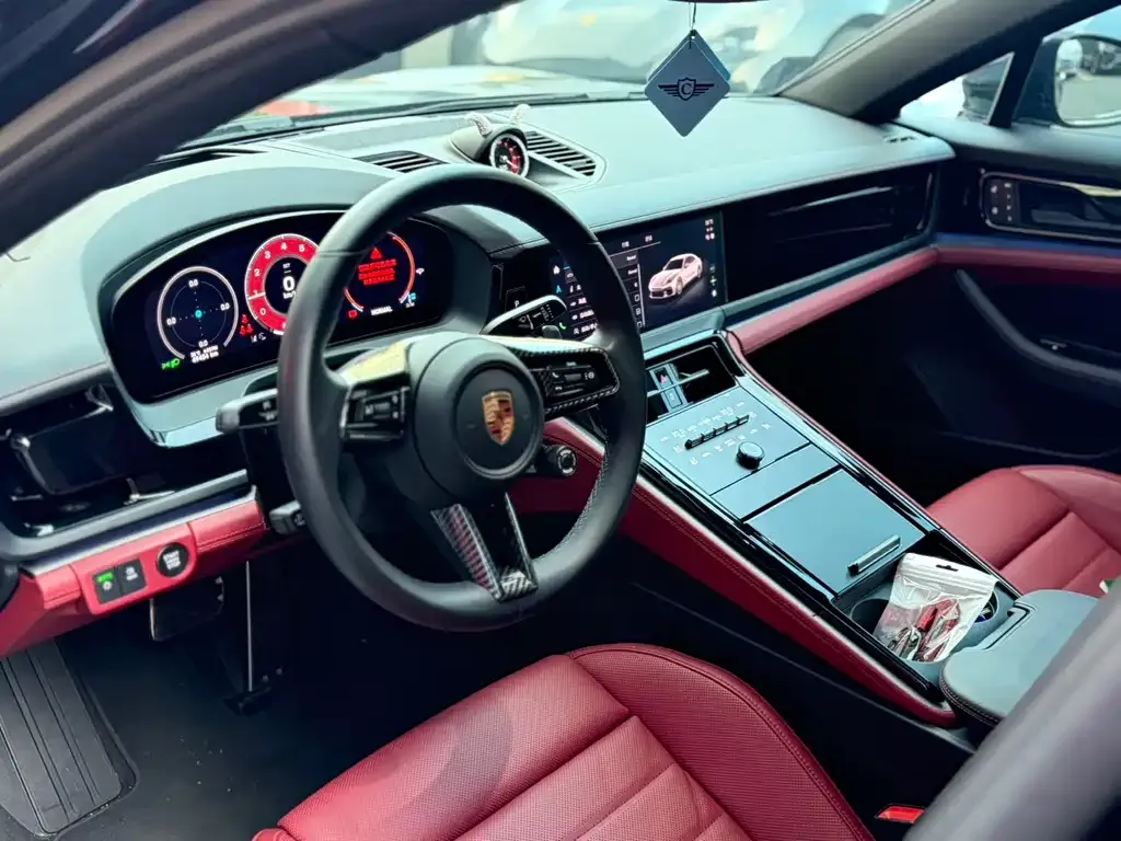 Porsche Panamera — фото 8