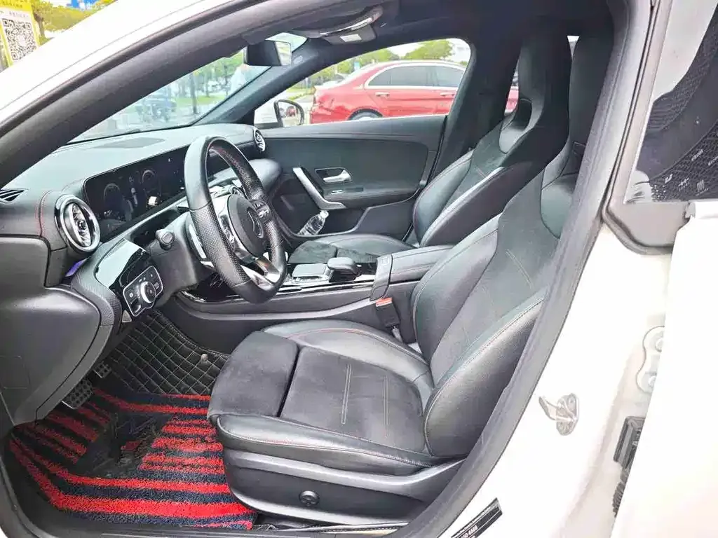 Mercedes-Benz CLA (Import) — фото 4