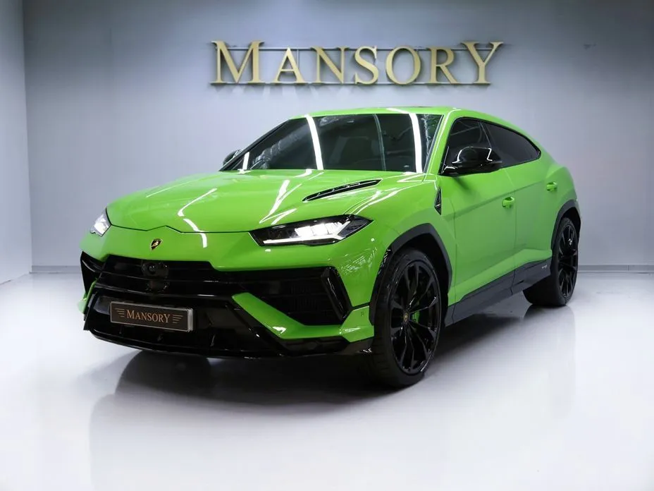 Lamborghini Urus — фото 1