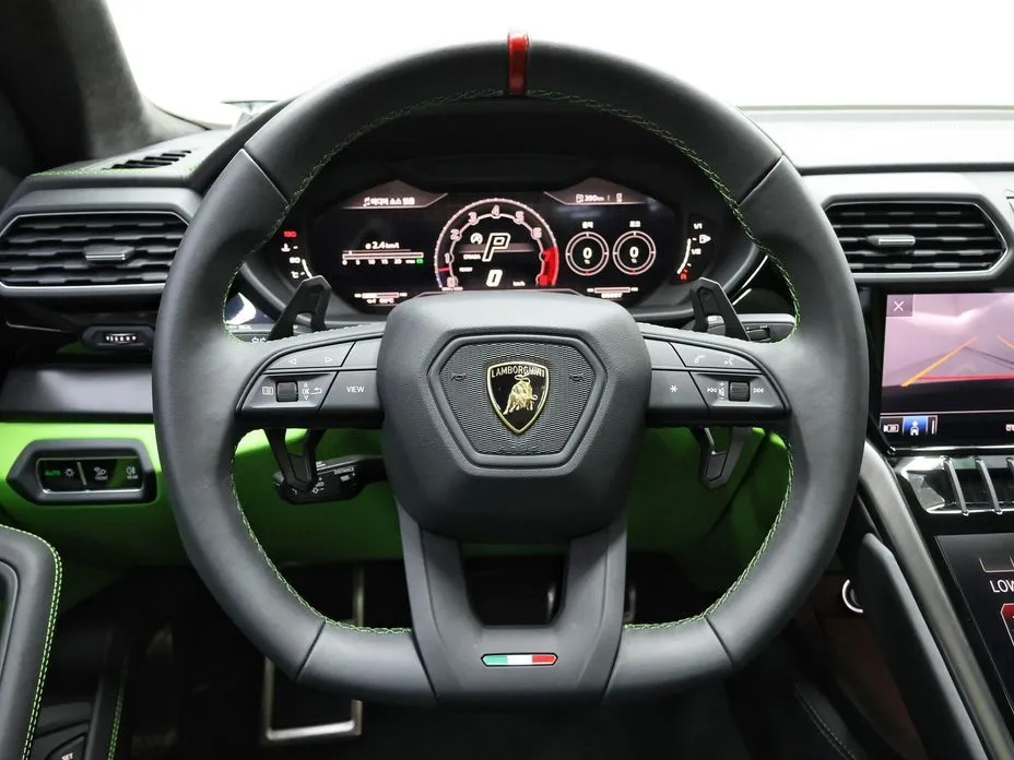 Lamborghini Urus — фото 6