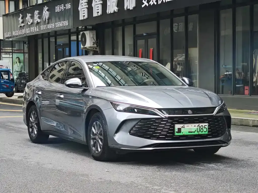 BYD Qin L — фото 4