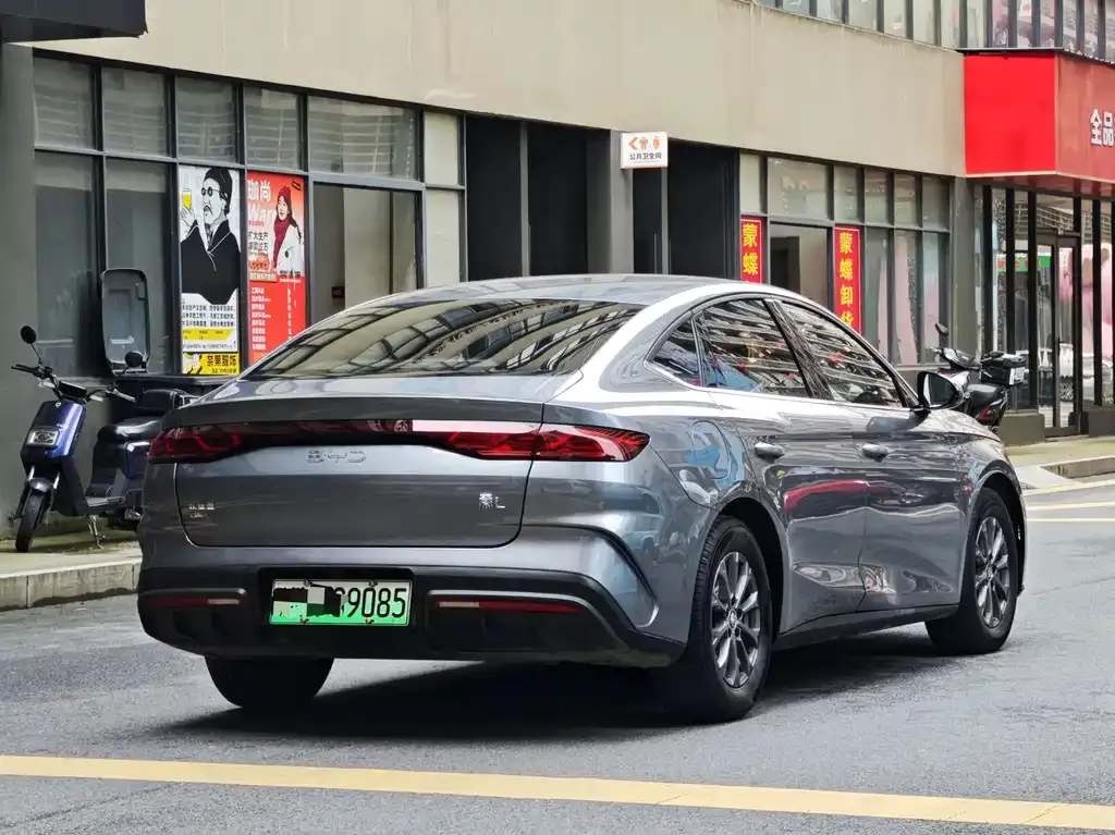 BYD Qin L — фото 5