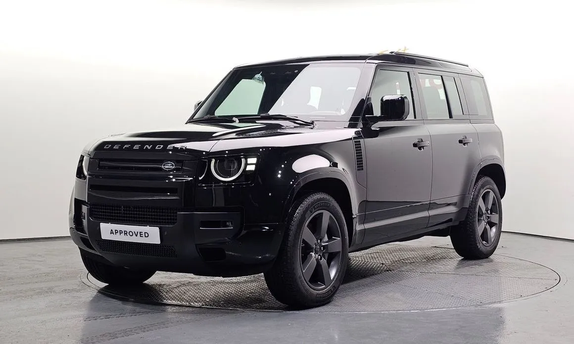 Land Rover Defender — фото 1
