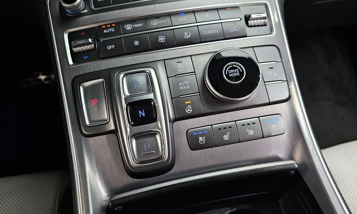 Hyundai Santafe — фото 9