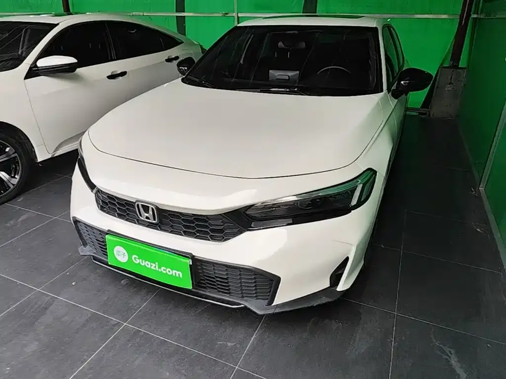 Honda Civic — фото 1