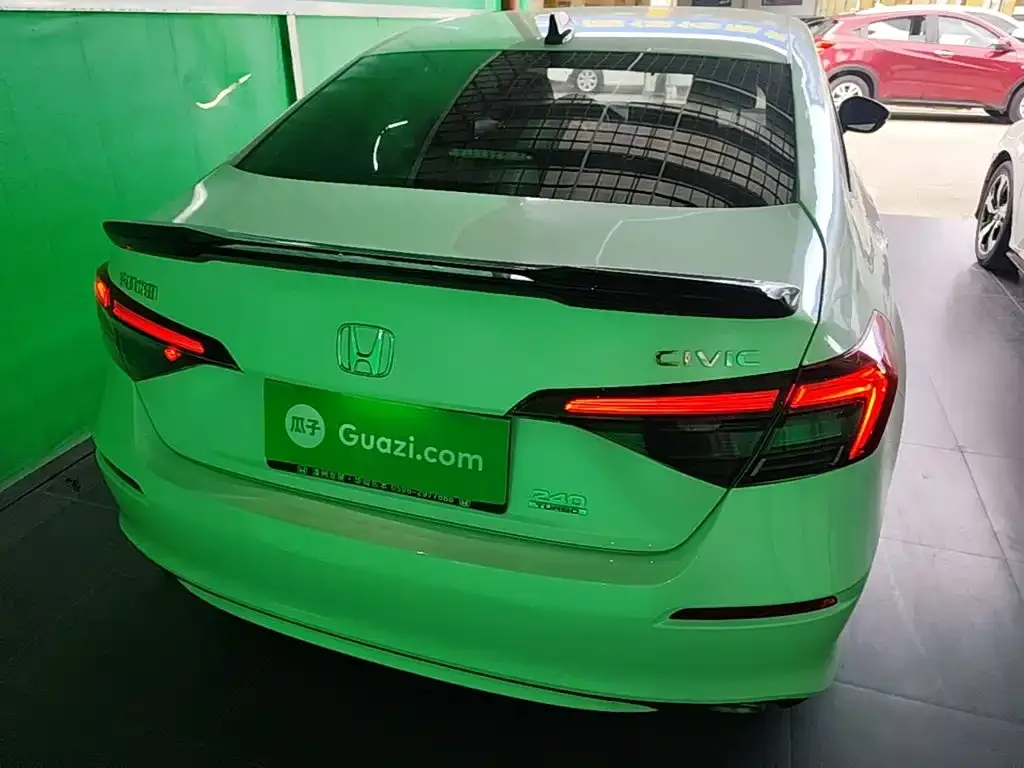Honda Civic — фото 10
