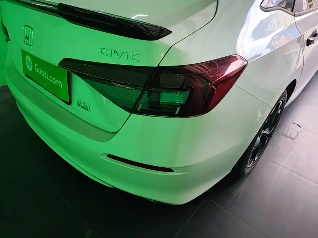 Honda Civic — фото 9