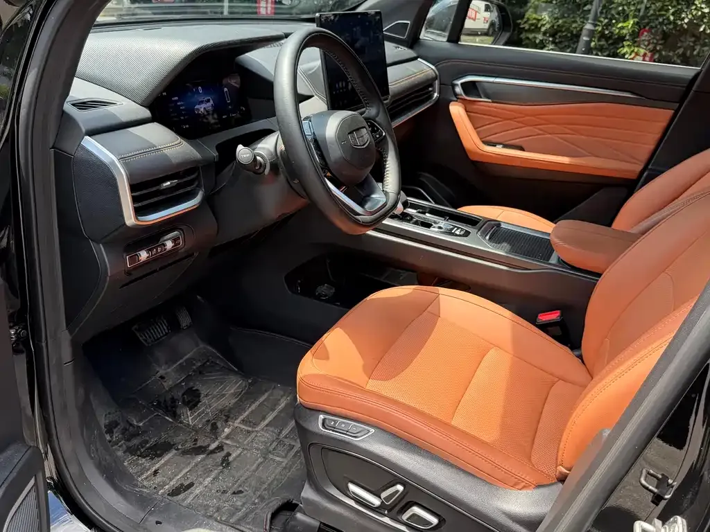 Geely Haoyue L 2024 из CN, фото 3