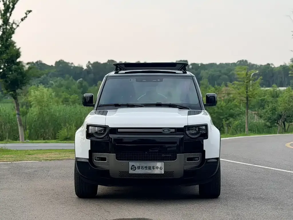 Land Rover Defender — фото 6