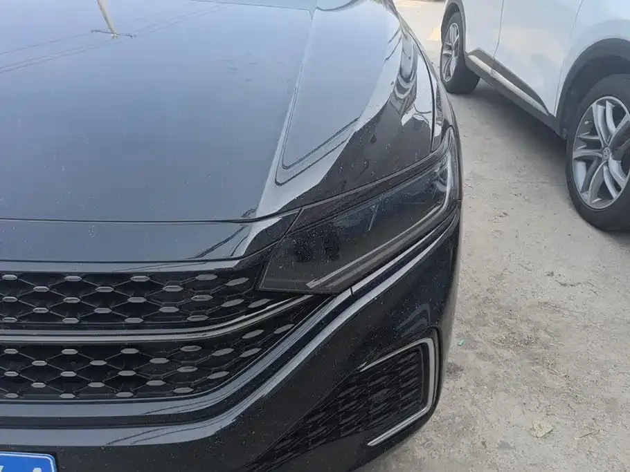 Volkswagen Passat — фото 2