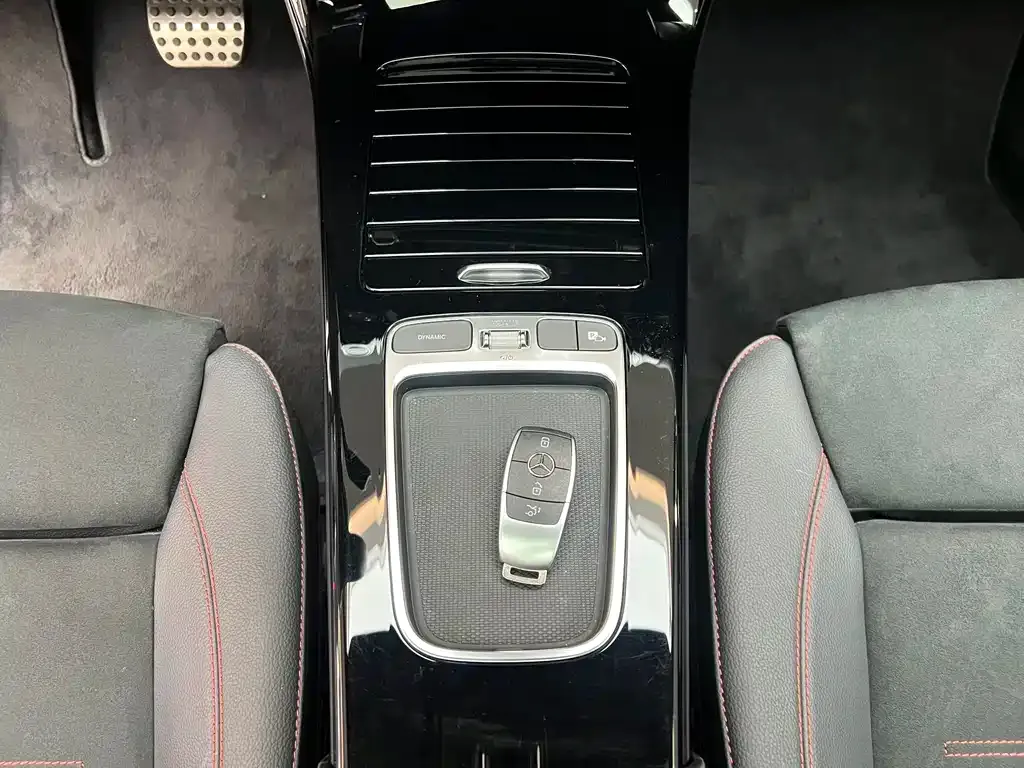 Mercedes-Benz CLA (Import) 2024 из CN, фото 7