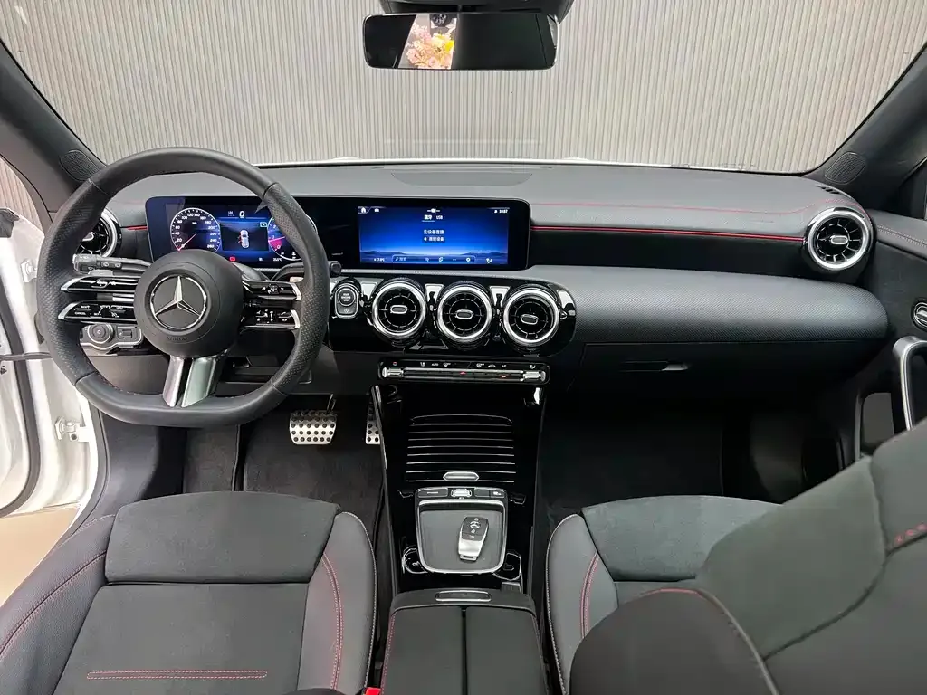 Mercedes-Benz CLA (Import) 2024 из CN, фото 4