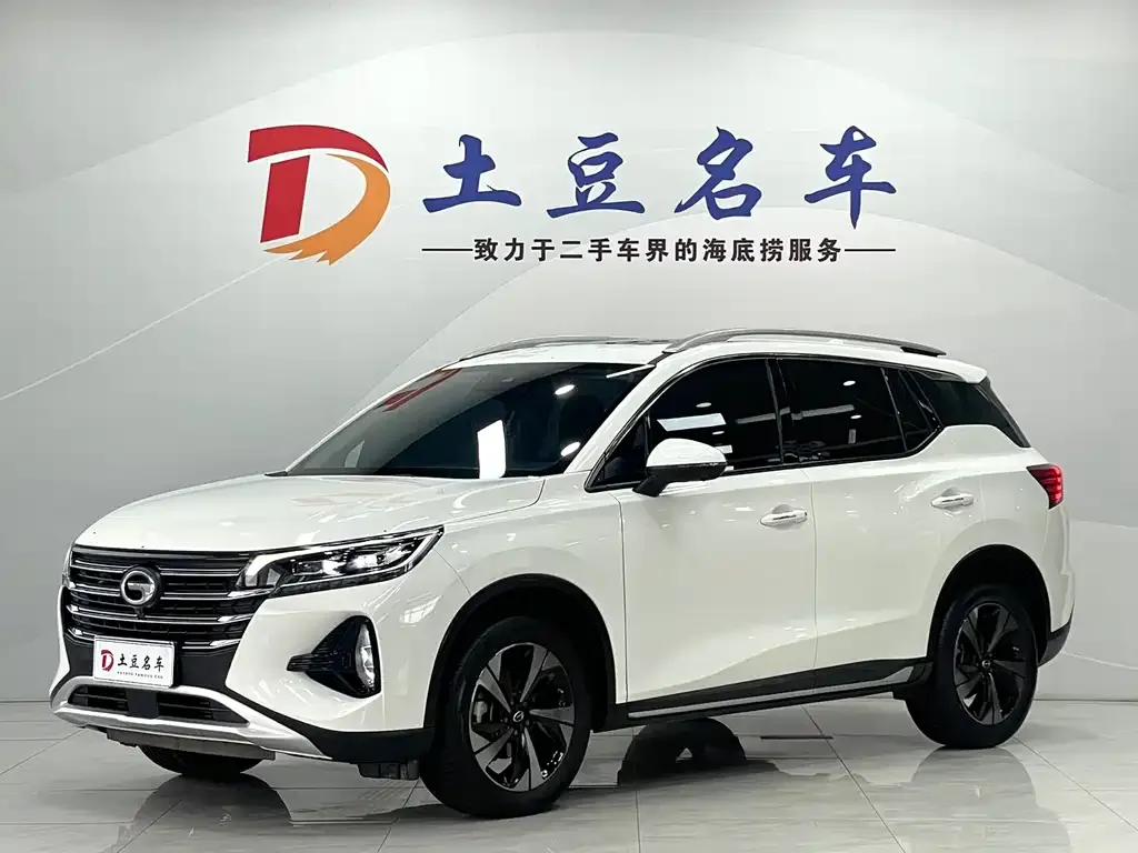 GAC Motor Trumpchi GS4 — фото 1