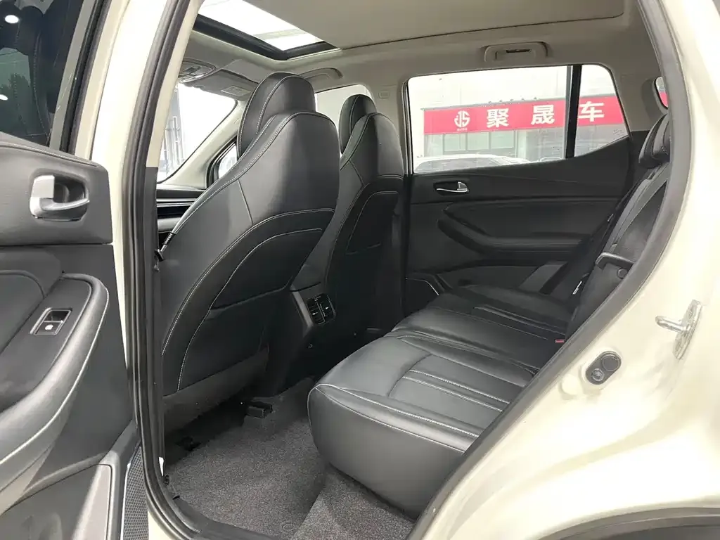 GAC Motor Trumpchi GS4 — фото 6