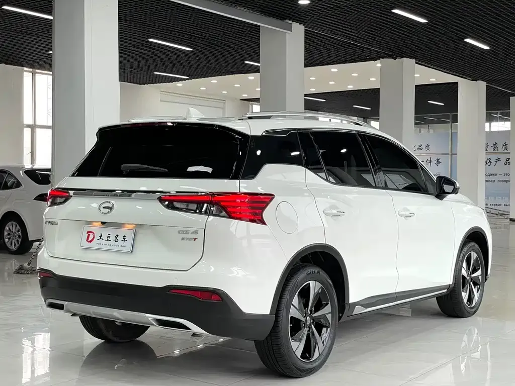 GAC Motor Trumpchi GS4 — фото 10