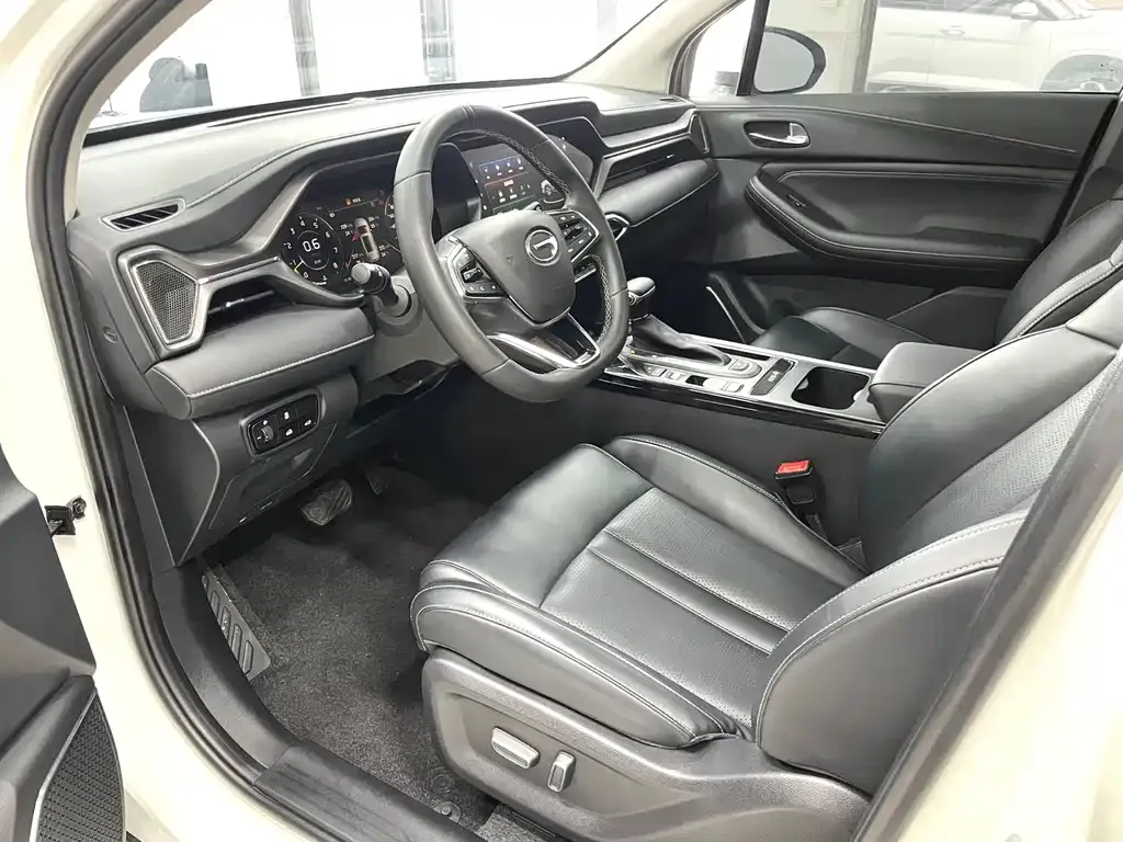 GAC Motor Trumpchi GS4 — фото 4