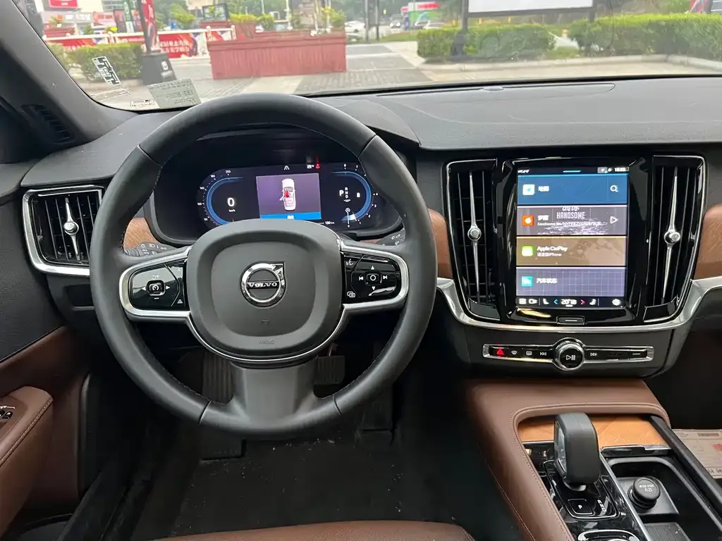 Volvo S90 — фото 2