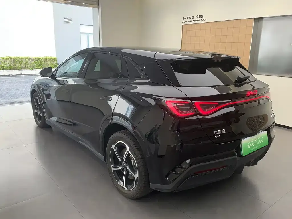 BYD Seal 06GT — фото 4