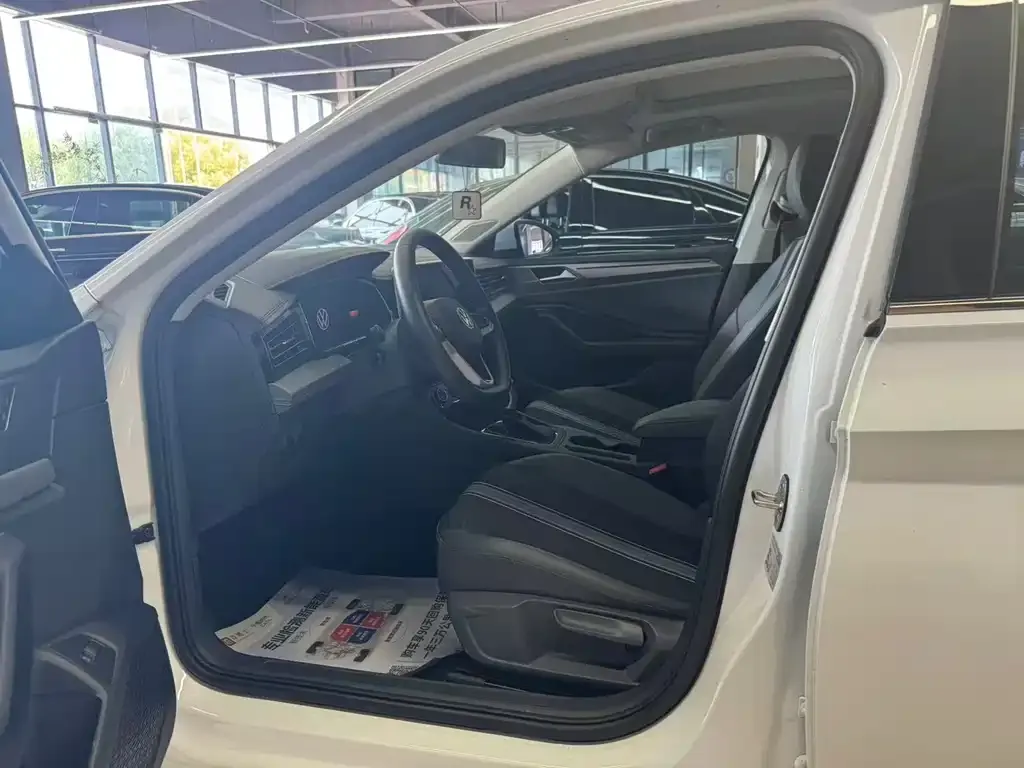 Volkswagen Sagitar 2024 из CN, фото 4