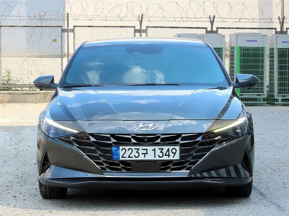 Hyundai AVANTE — фото 2