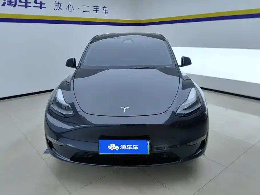 Tesla Model Y — фото 9