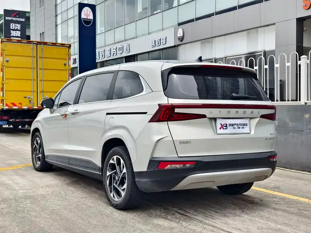 Hyundai Custo — фото 8