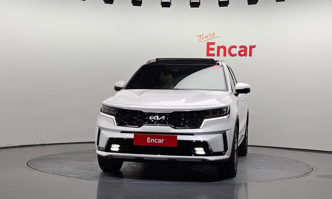 Kia Sorento — фото 6