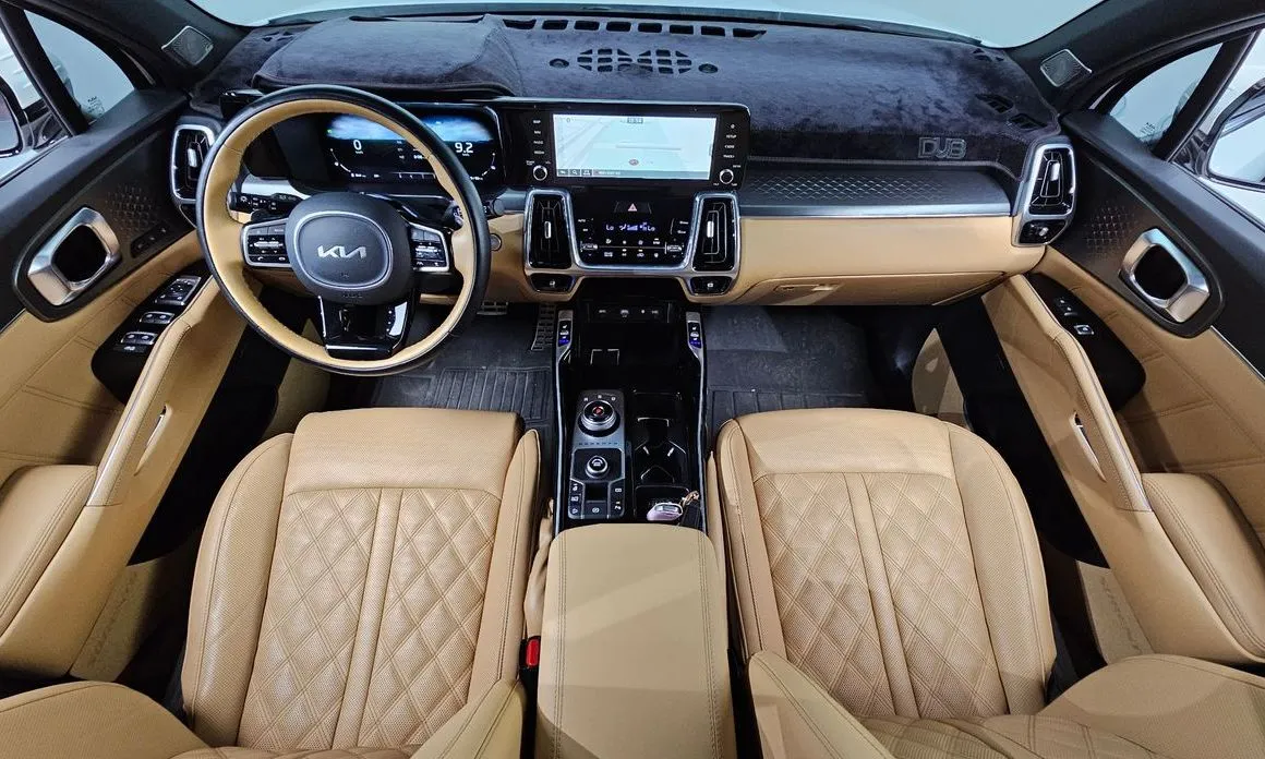 Kia Sorento — фото 9