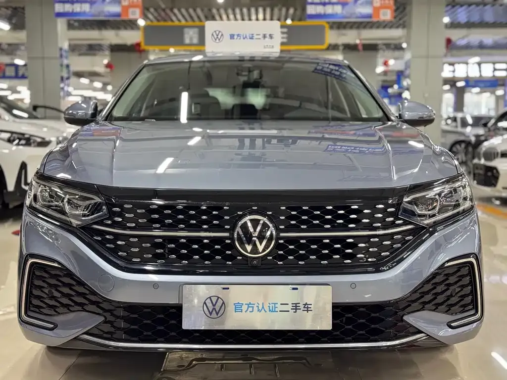 Volkswagen Passat — фото 3
