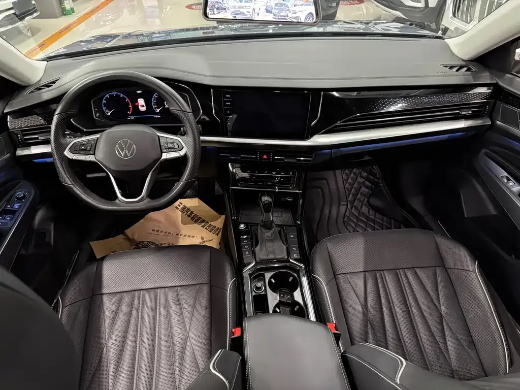 Volkswagen Passat — фото 10