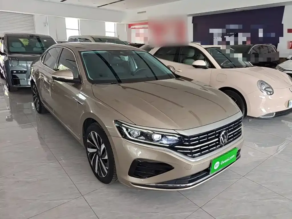 Volkswagen Passat — фото 6