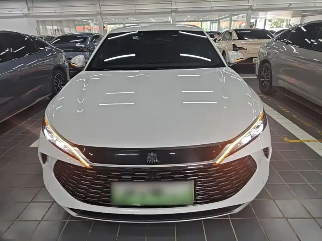 BYD Qin L — фото 4