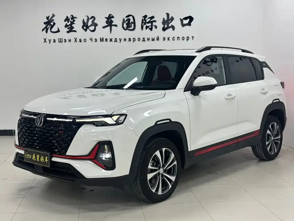 Changan CS35PLUS — фото 1