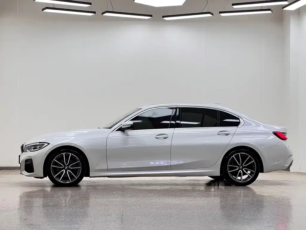 BMW 3 Series — фото 9
