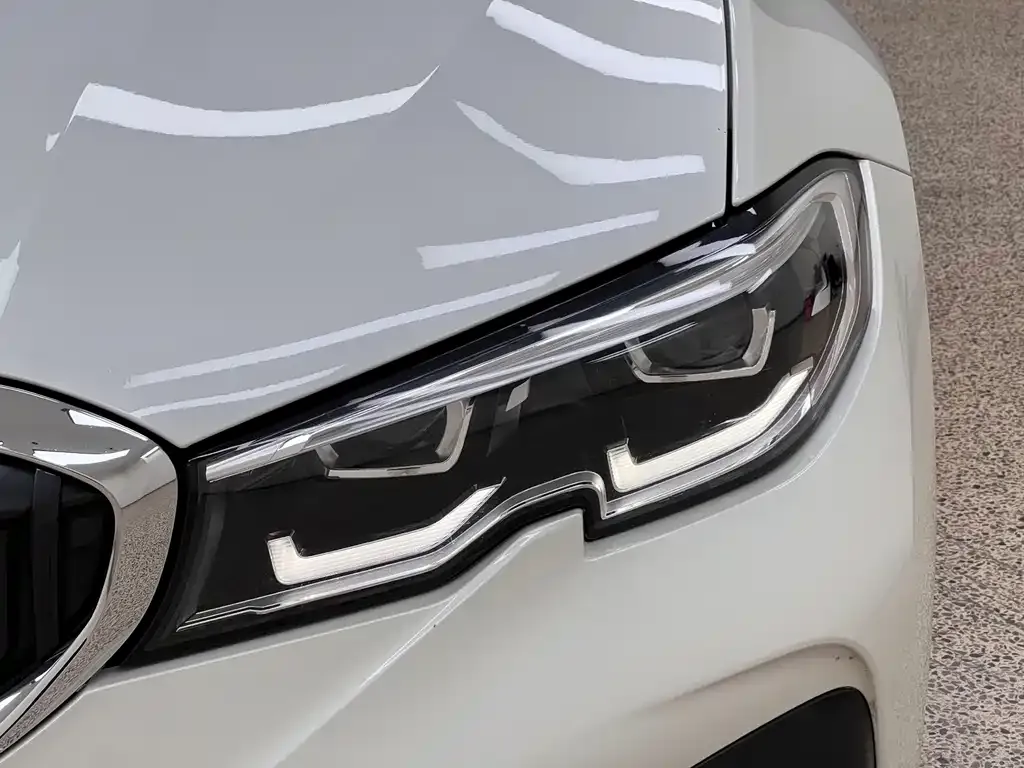 BMW 3 Series — фото 10