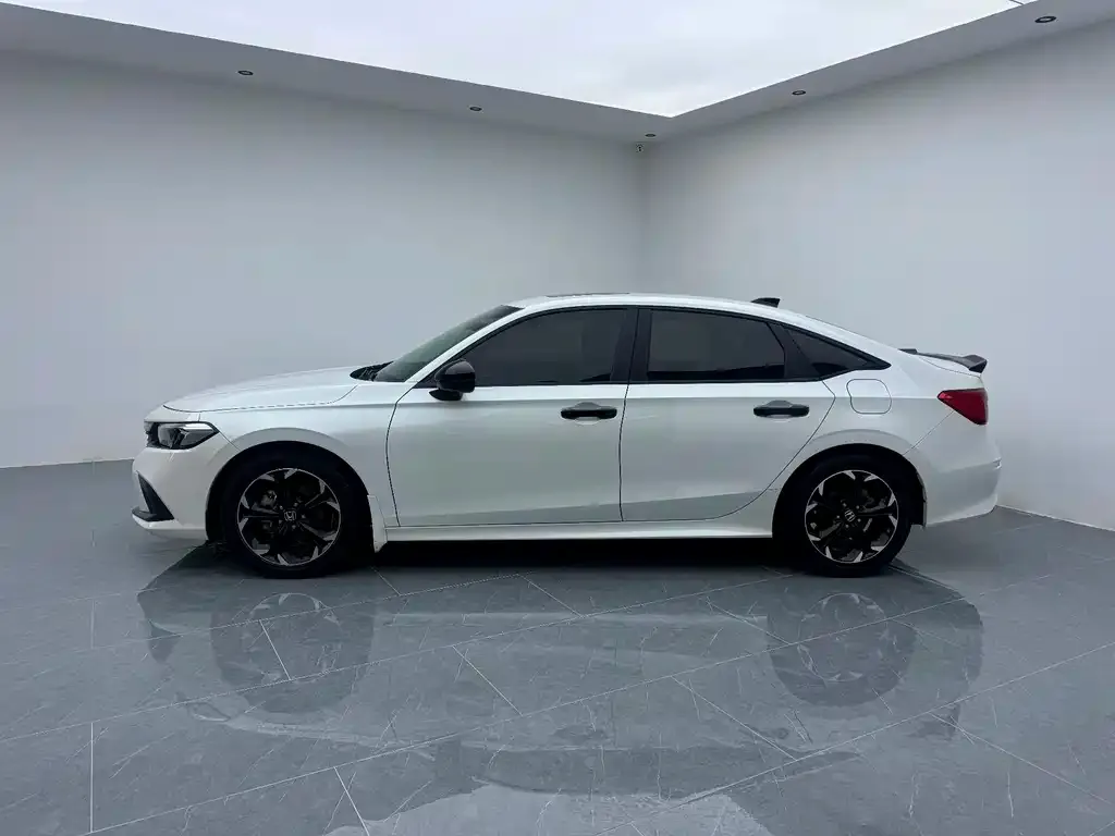 Honda Civic — фото 2