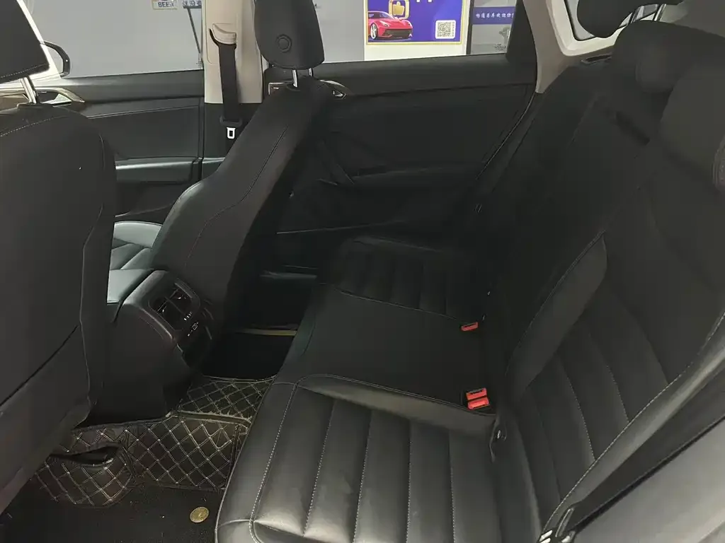 Volkswagen Tharu 2022 из CN, фото 9