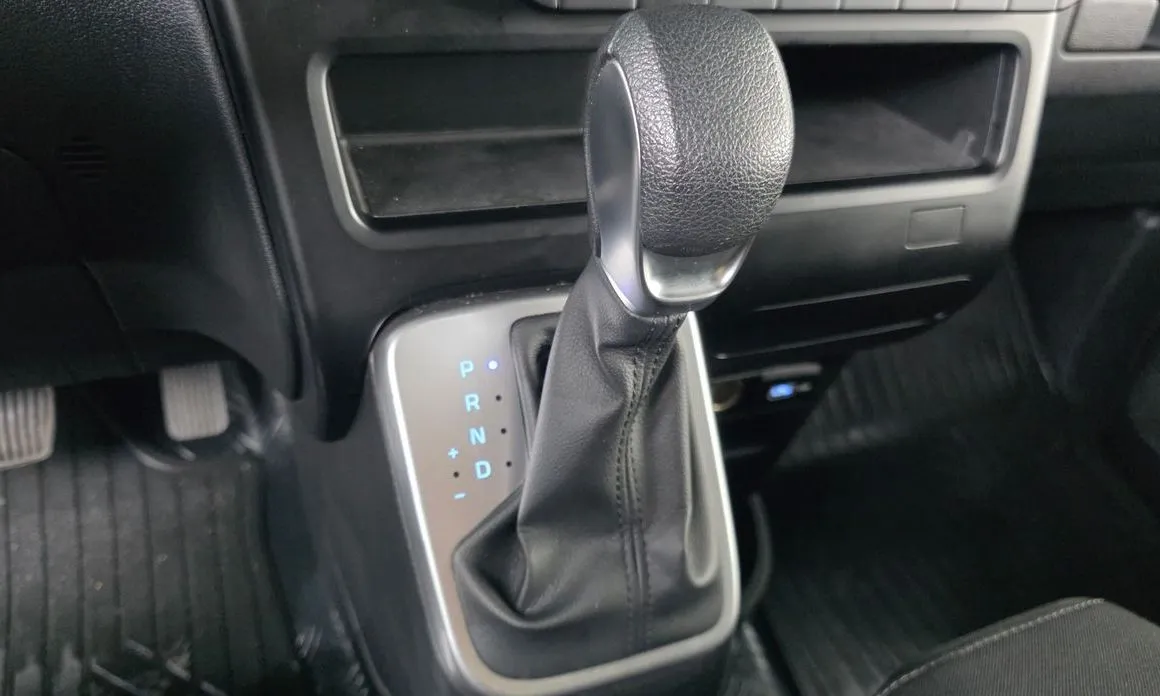 Hyundai Staria — фото 9