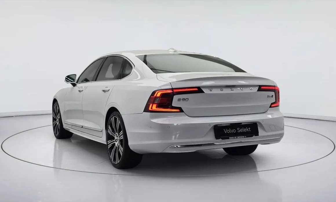 Volvo S90 — фото 6