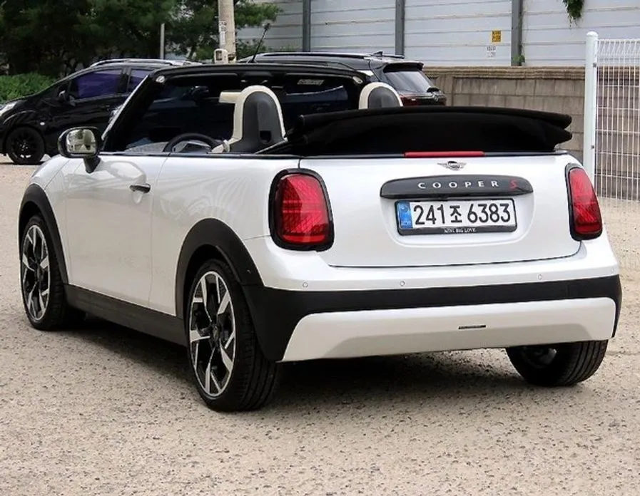 Mini Cooper Convertible